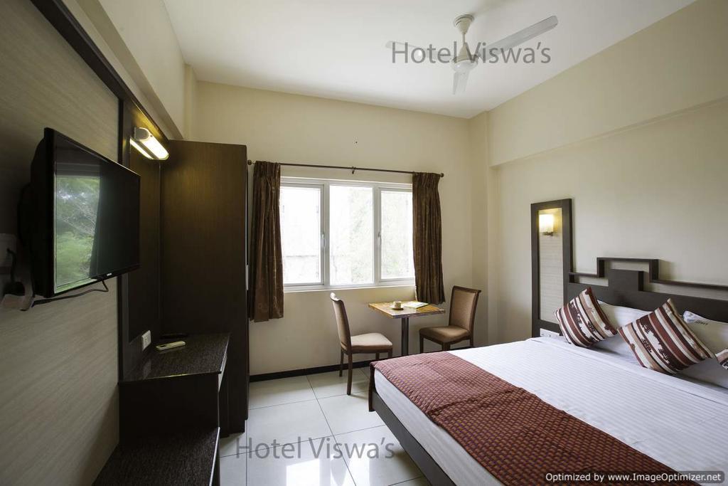 Hotel Viswas Тіруппур Екстер'єр фото